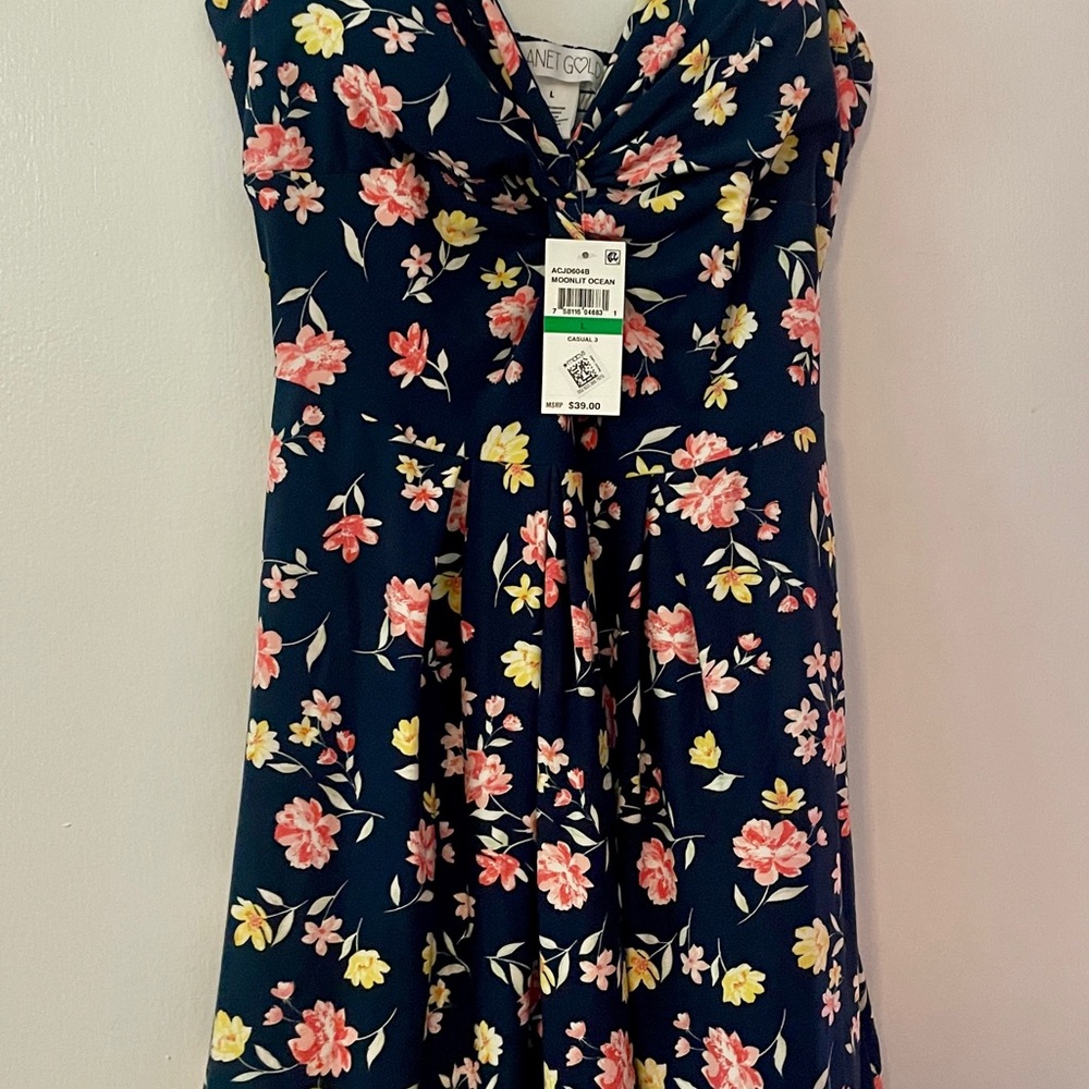 NWT Floral Sleeveless Dress
